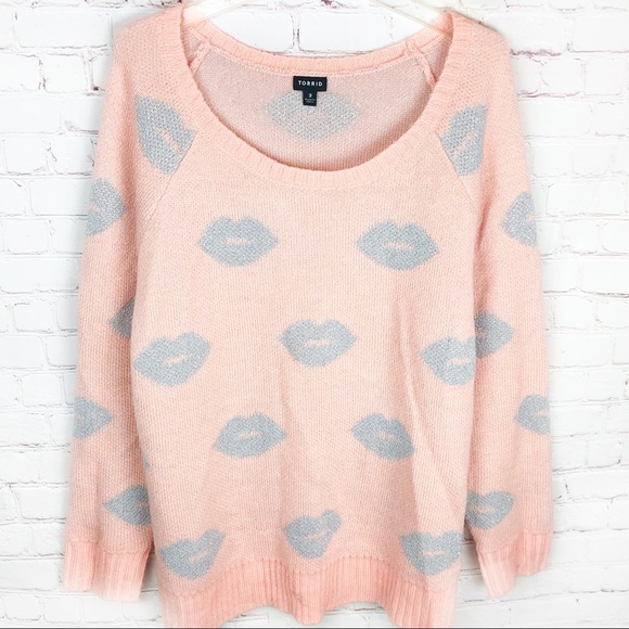 Torrid Blush Lip Print Lurex Intarsia Sweater - Picture 2 of 7